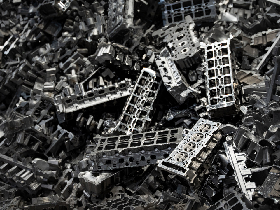 Aluminum scrap from the automotive industry